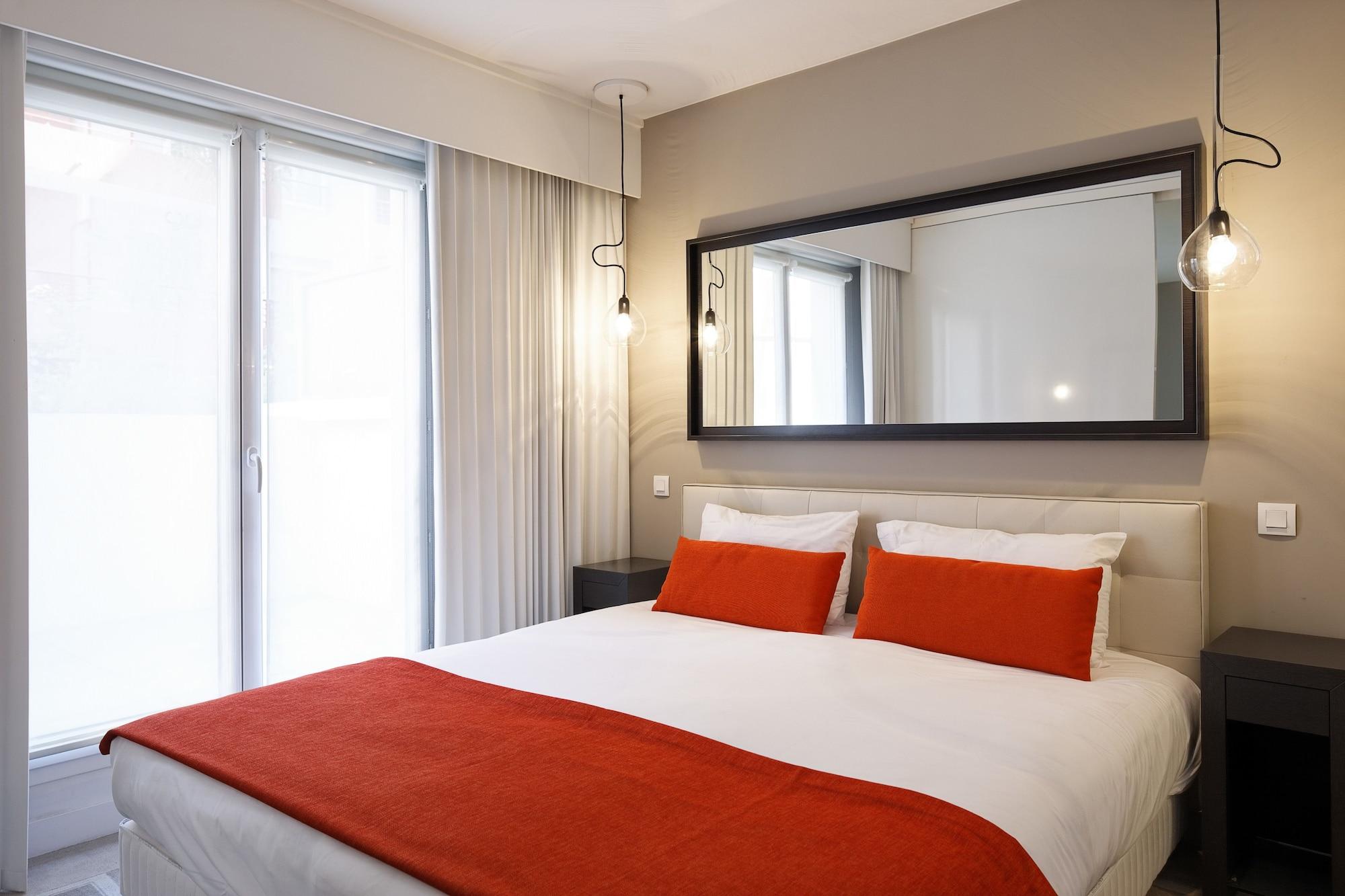 ไฮพาร์ค บาย อดาจิโอ เซอรี วาล เดอรอป Aparthotel เซร์ริส ภายนอก รูปภาพ